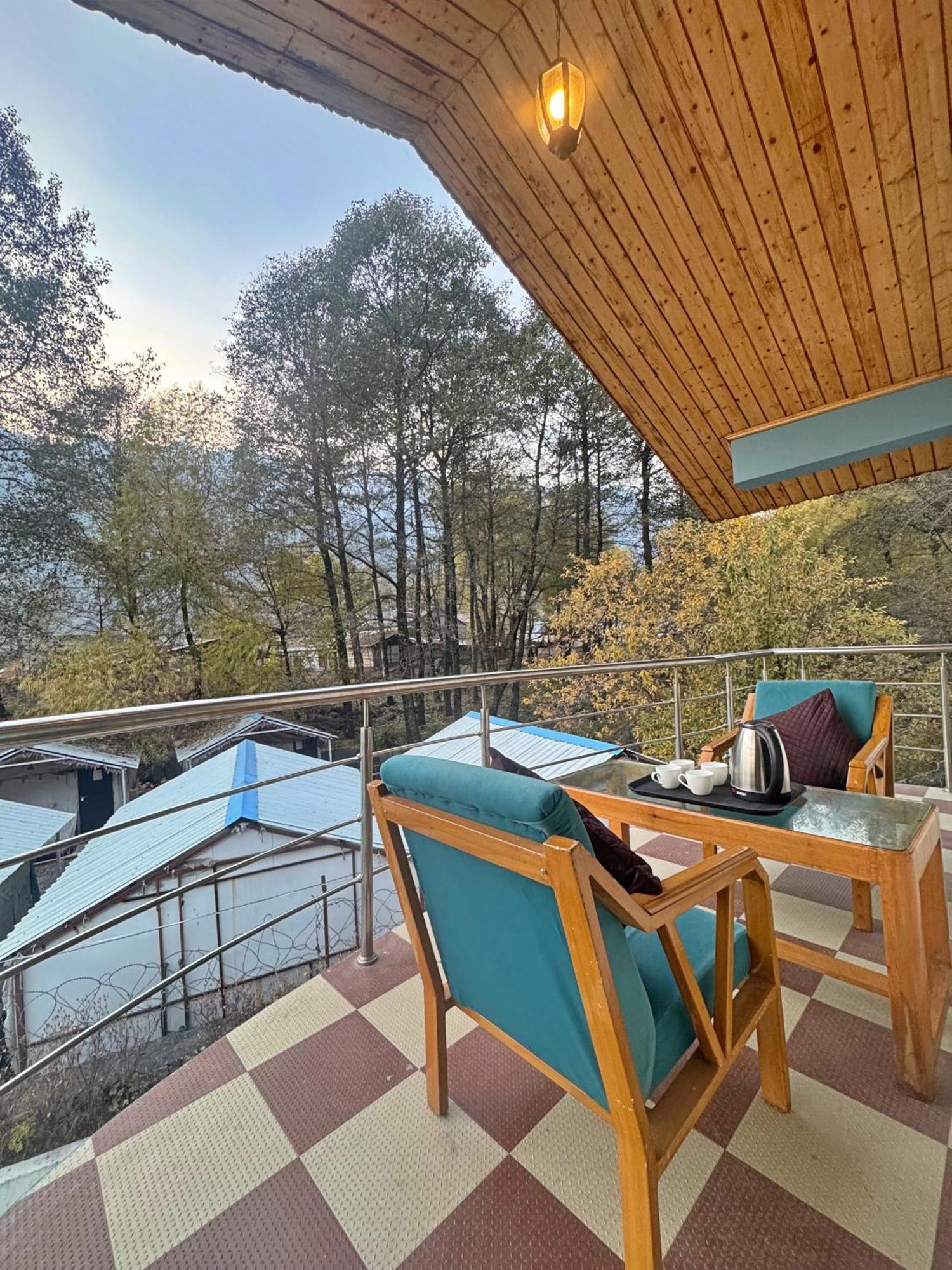 Sylvan Woods Cottage Manāli Dış mekan fotoğraf